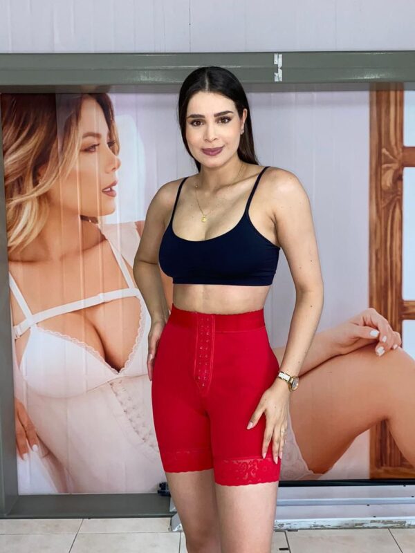 Curvy Short